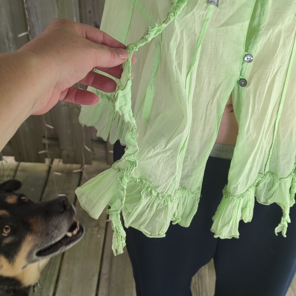 Frilly Summer Top - Picture 5 of 6